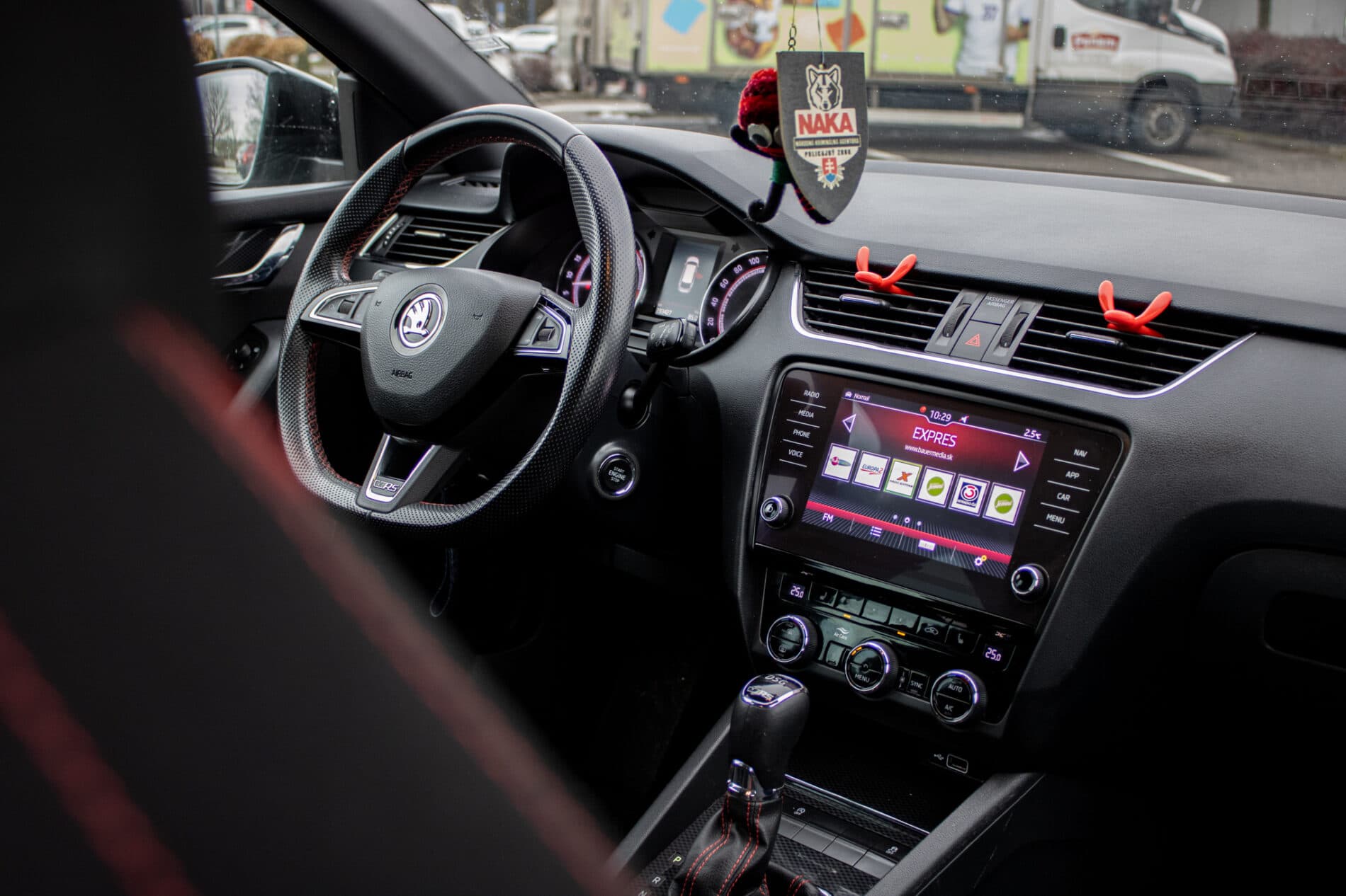 2019 Skoda Octavia RS, sivá kombi, 193 427 km