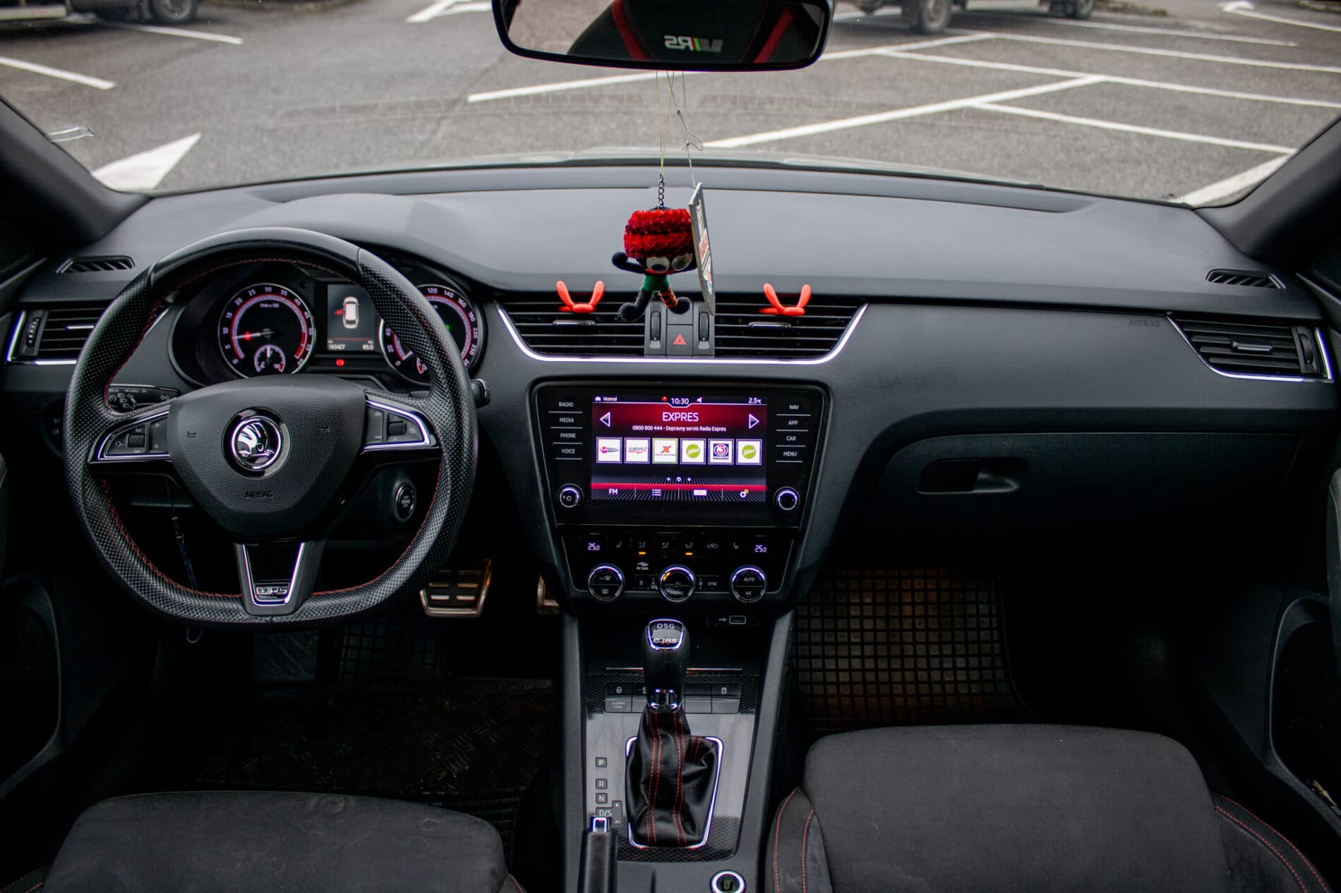 2019 Skoda Octavia RS, sivá kombi, 193 427 km