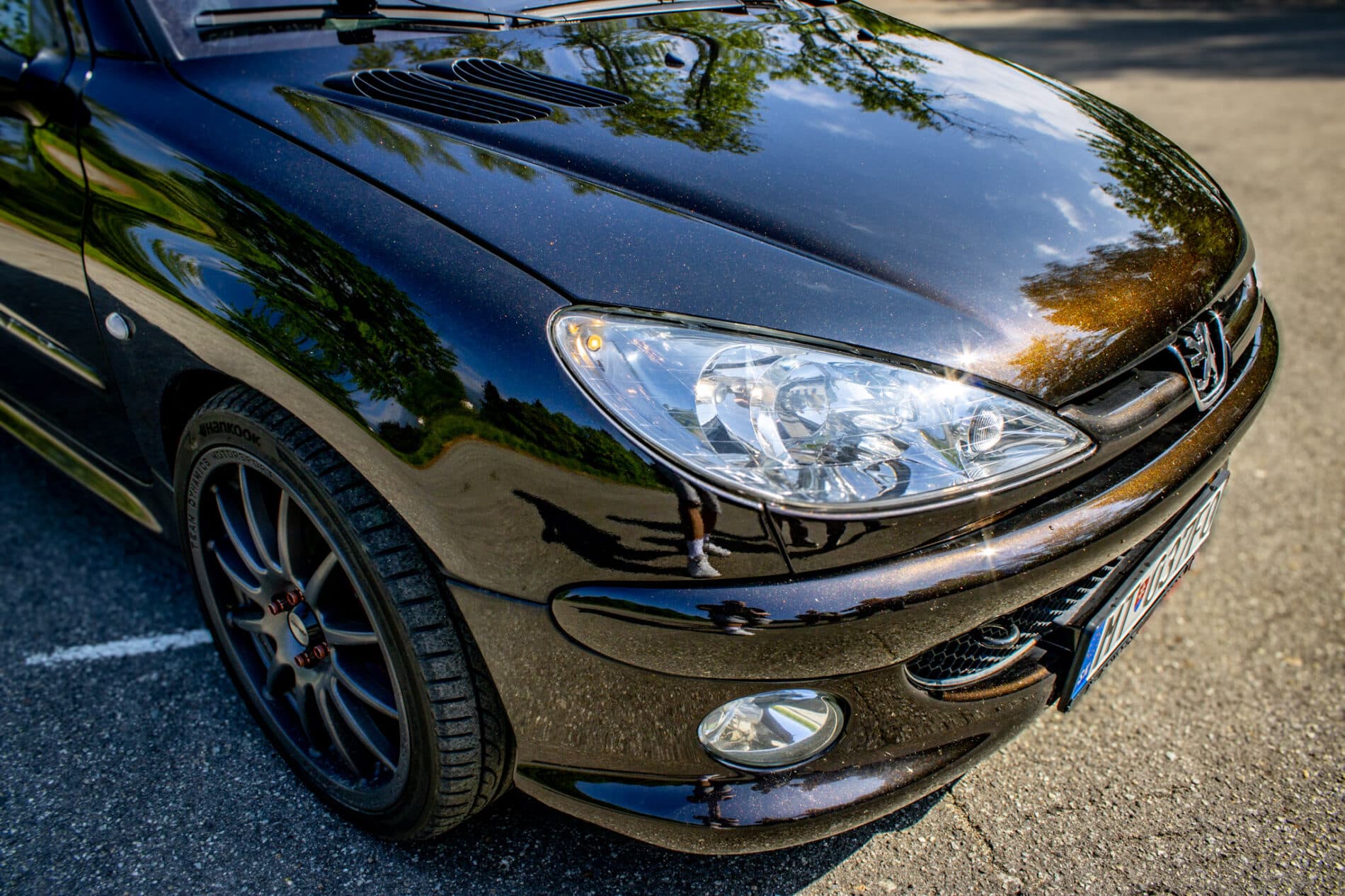 2003 Peugeot 206 RC, čierna hatchback, 58 219 km