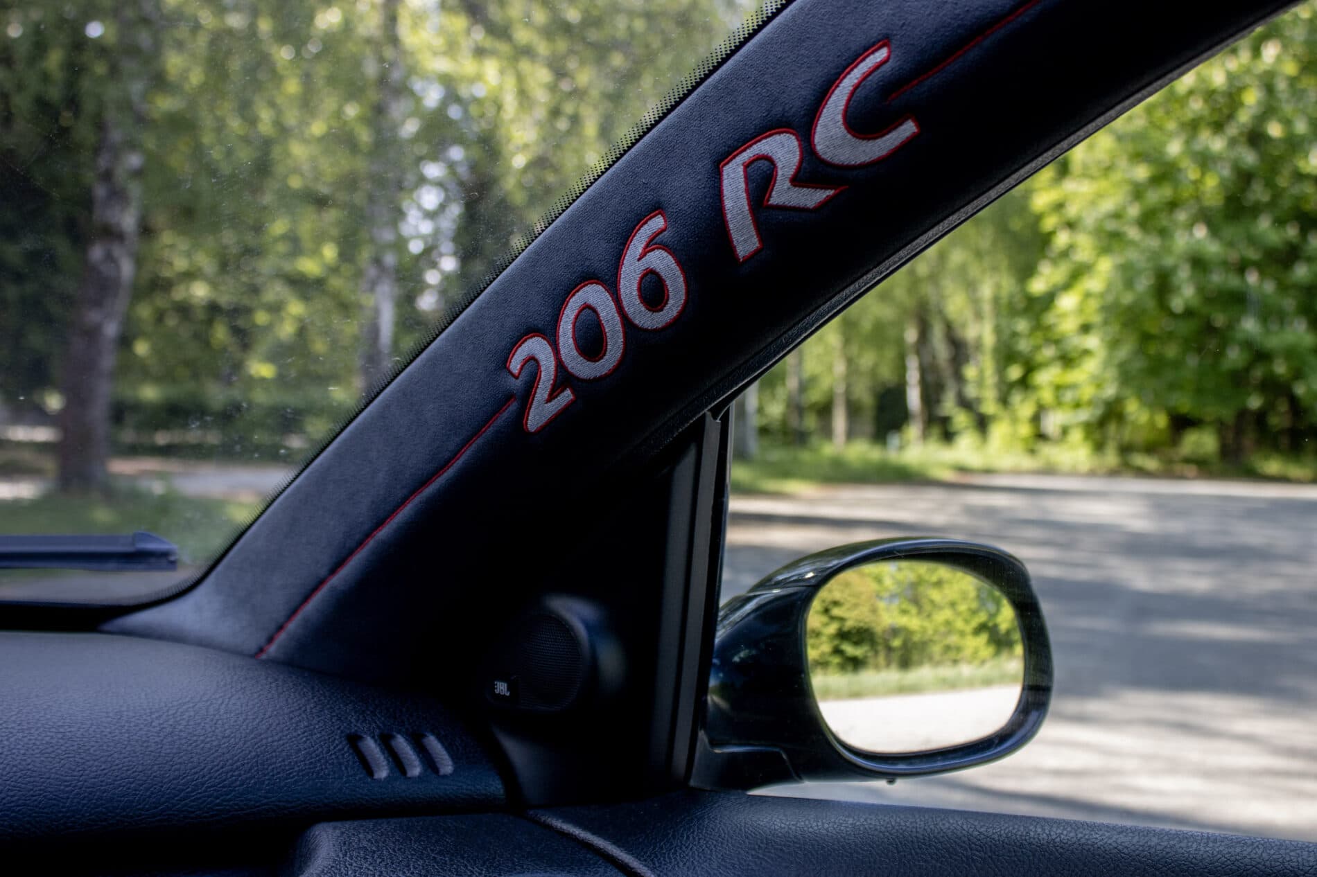 2003 Peugeot 206 RC, čierna hatchback, 58 219 km