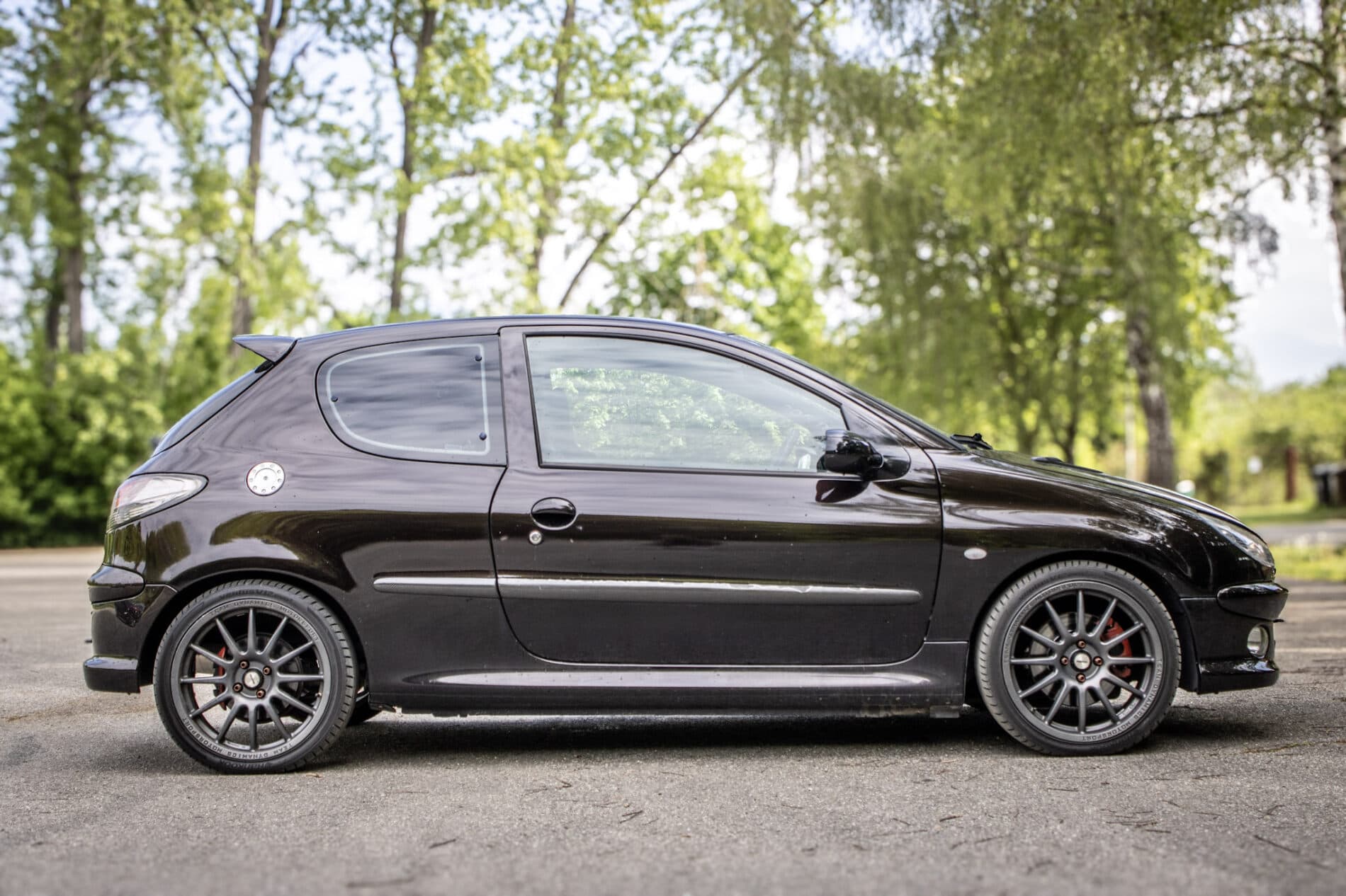 2003 Peugeot 206 RC, čierna hatchback, 58 219 km
