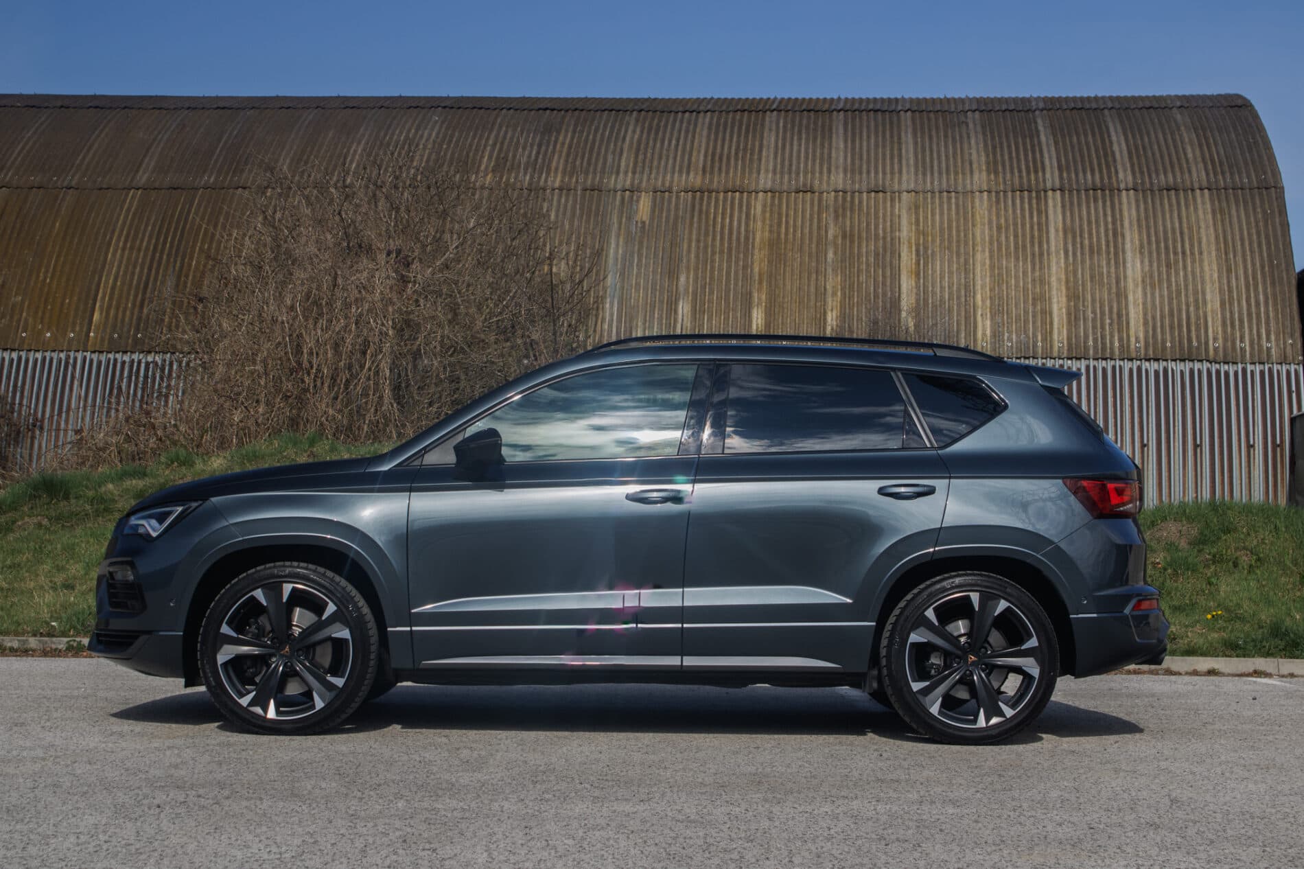 2020 Cupra Ateca VZ, sivá kombi, 146 833 km