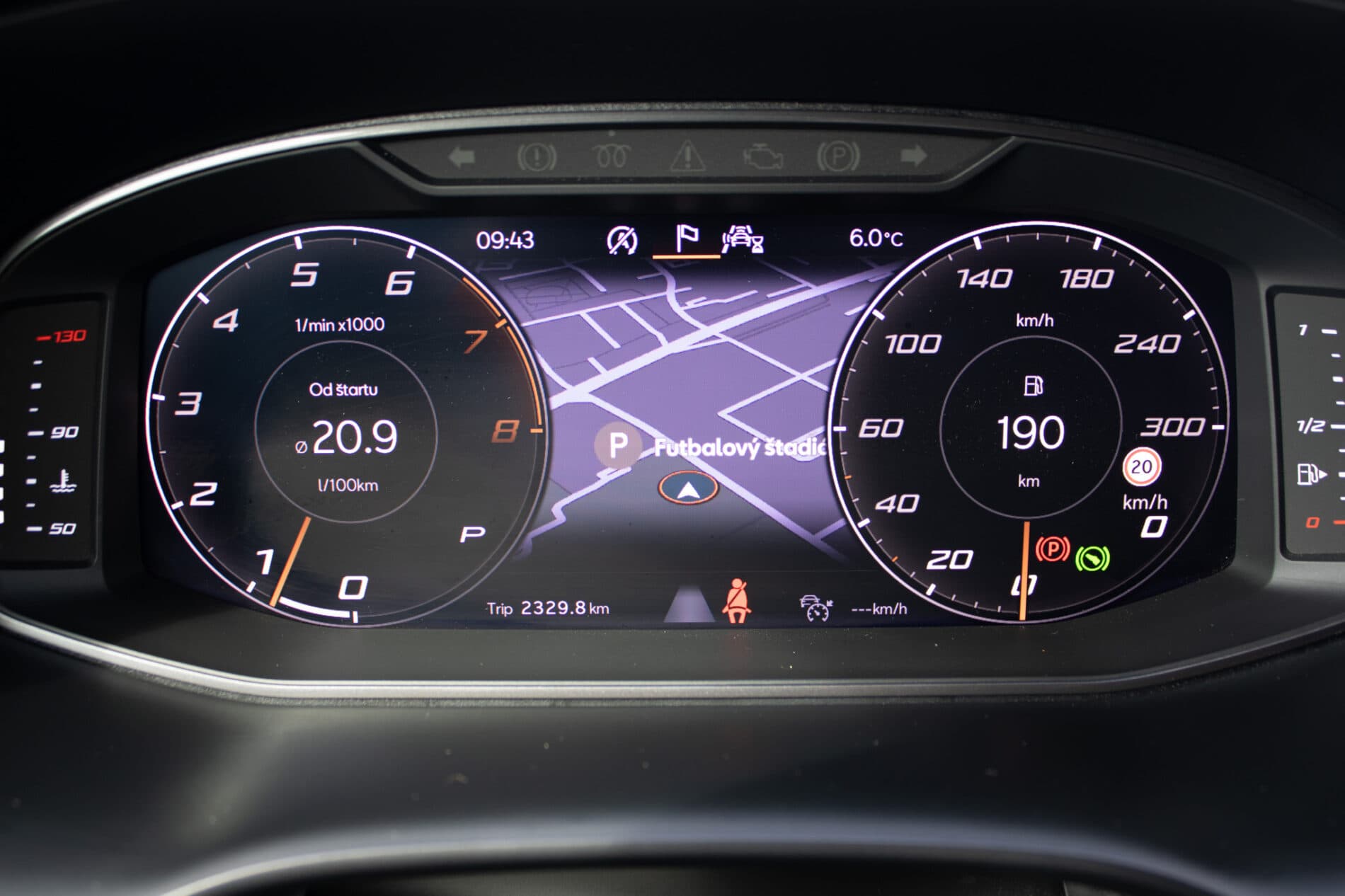 2020 Cupra Ateca VZ, sivá kombi, 146 833 km