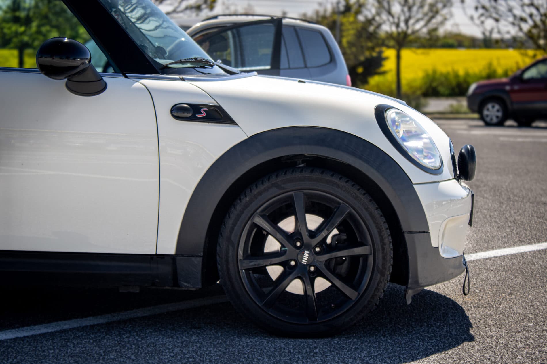 2009 MINI Cooper S, biela hatchback, 158 491 km