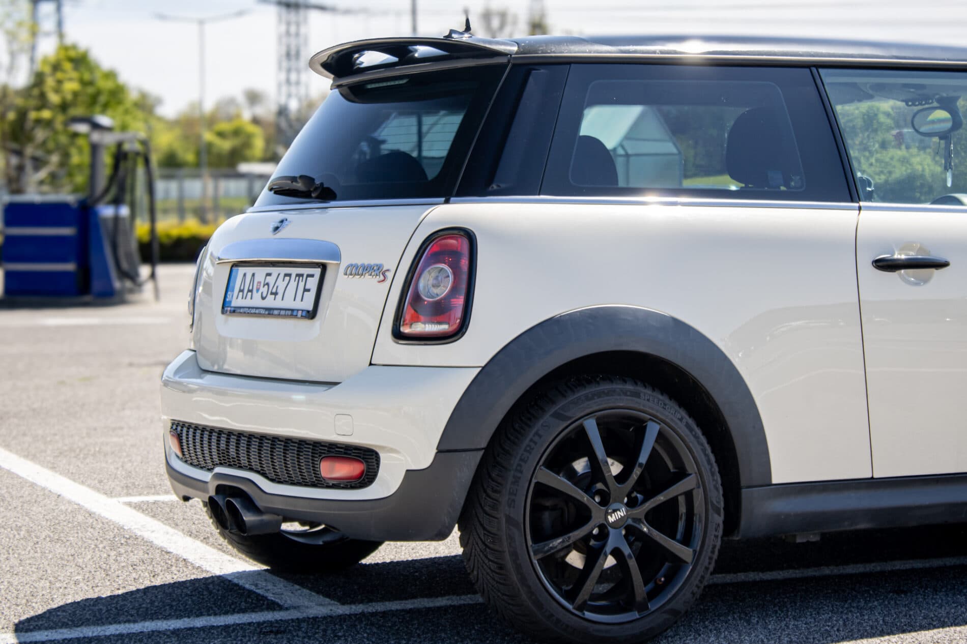 2009 MINI Cooper S, biela hatchback, 158 491 km