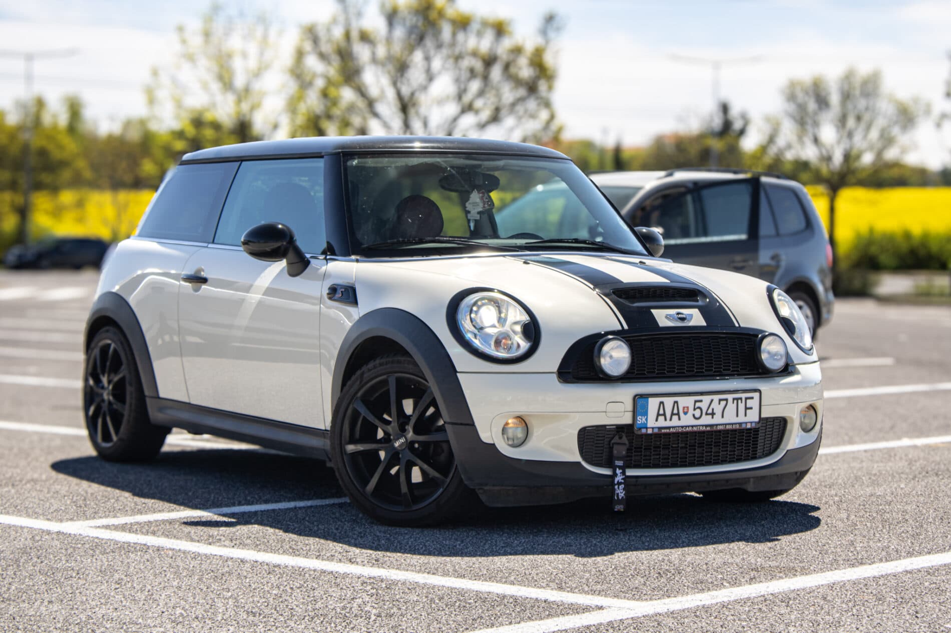 2009 MINI Cooper S, biela hatchback, 158 491 km