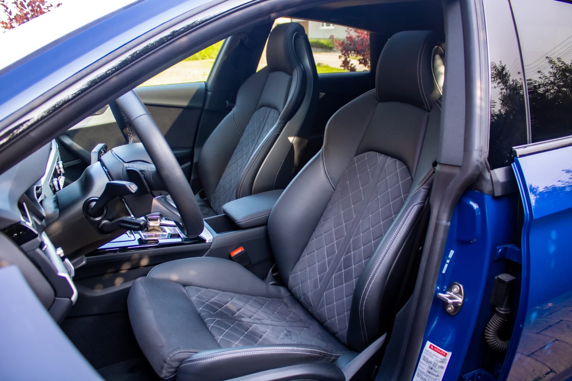 2023 AUDI S5, modrá hatchback, 22 564 km