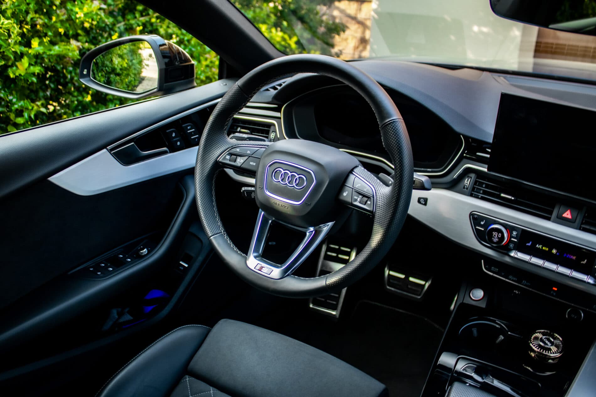 2023 AUDI S5, modrá hatchback, 22 564 km