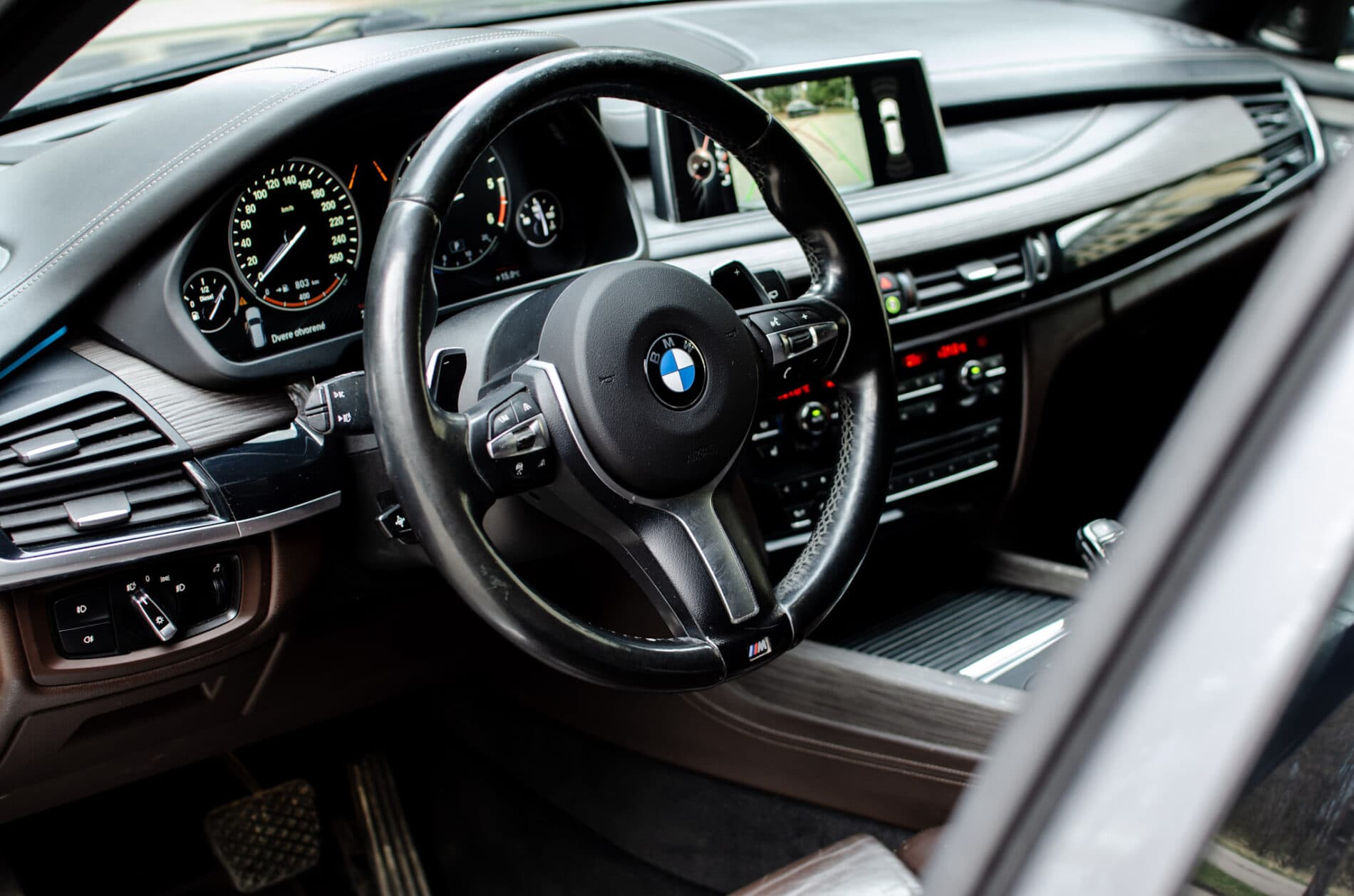2014 BMW X5 M50d, sivá suv, 219 746 km