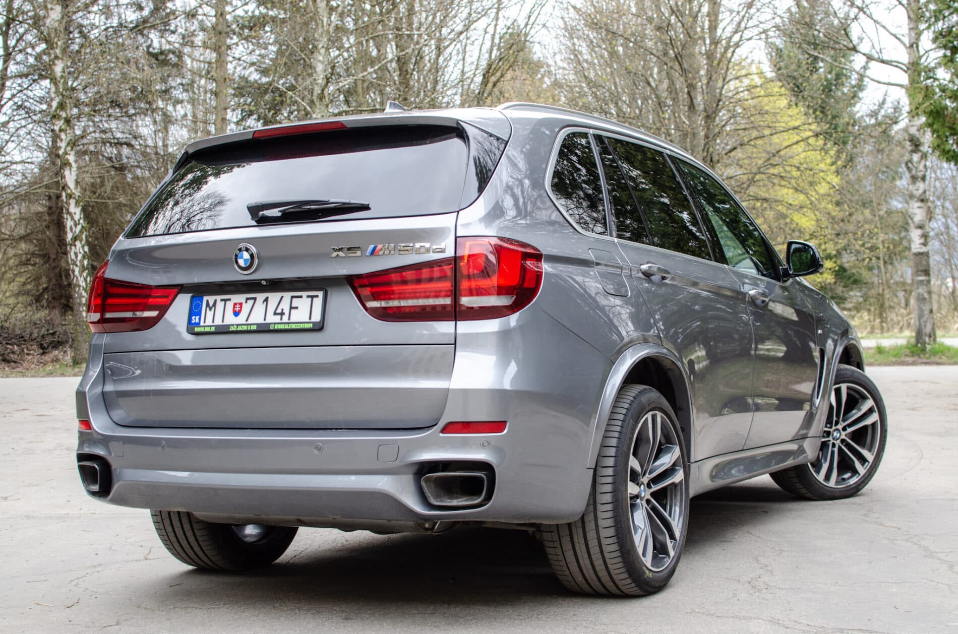 2014 BMW X5 M50d, sivá suv, 219 746 km