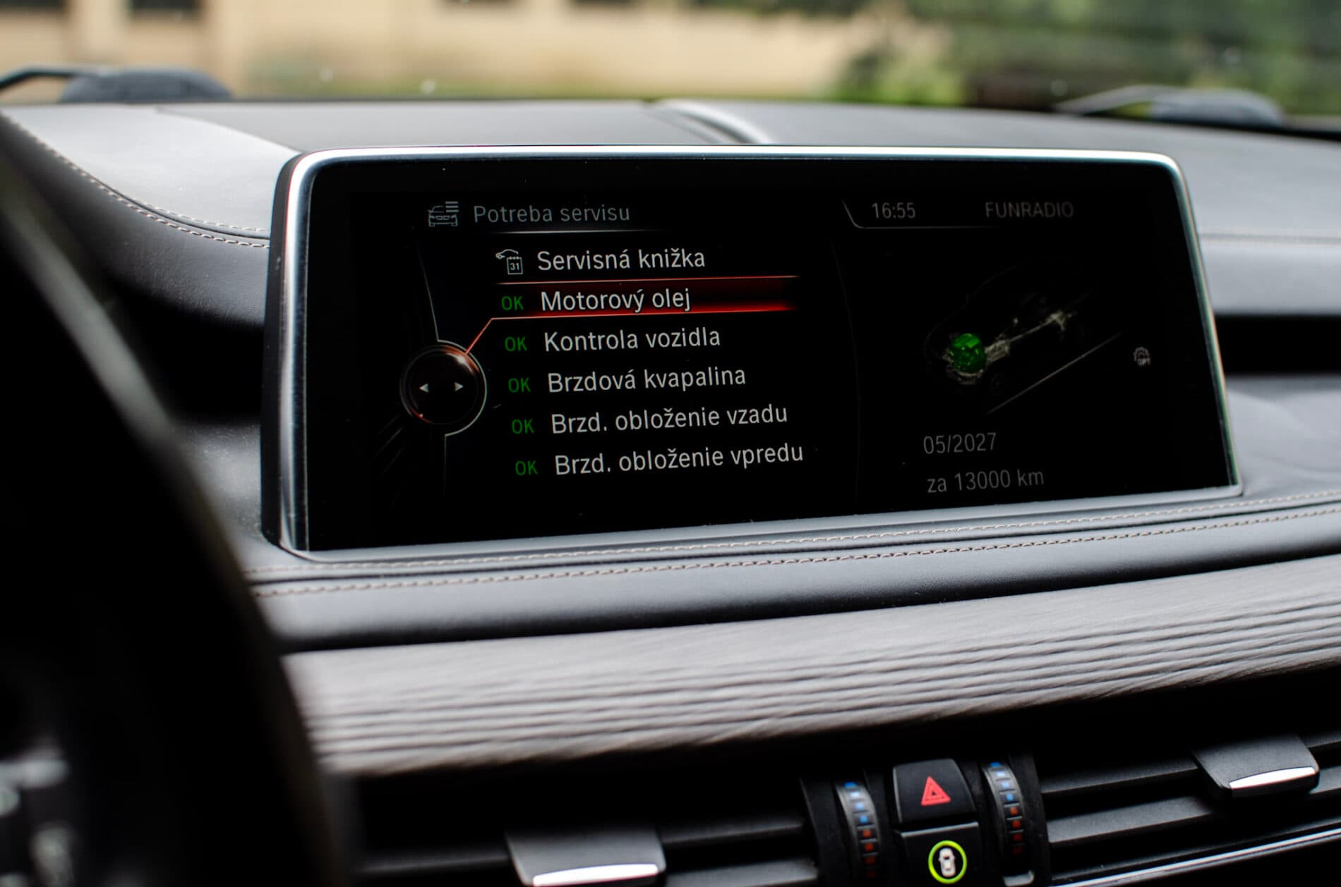 2014 BMW X5 M50d, sivá suv, 219 746 km