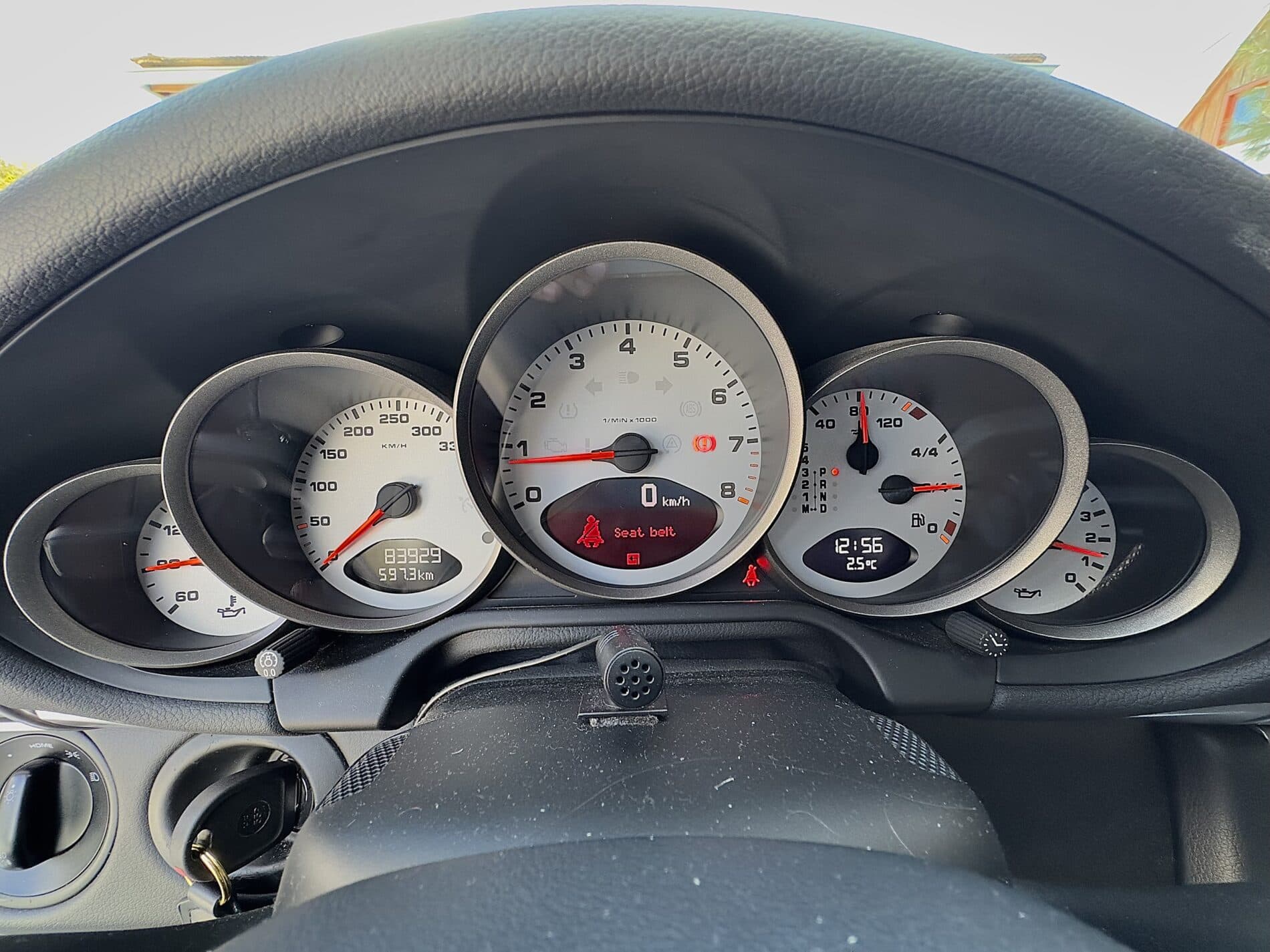 2008 Porsche 997 Carrera S, biela kupé, 83 929 km