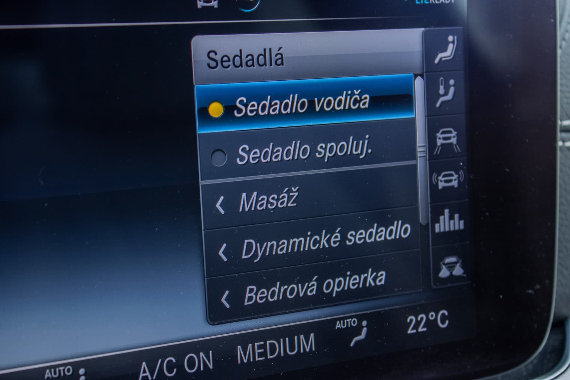 2019 Mercedes-Benz CLS 450, červená kupé, 108 680 km