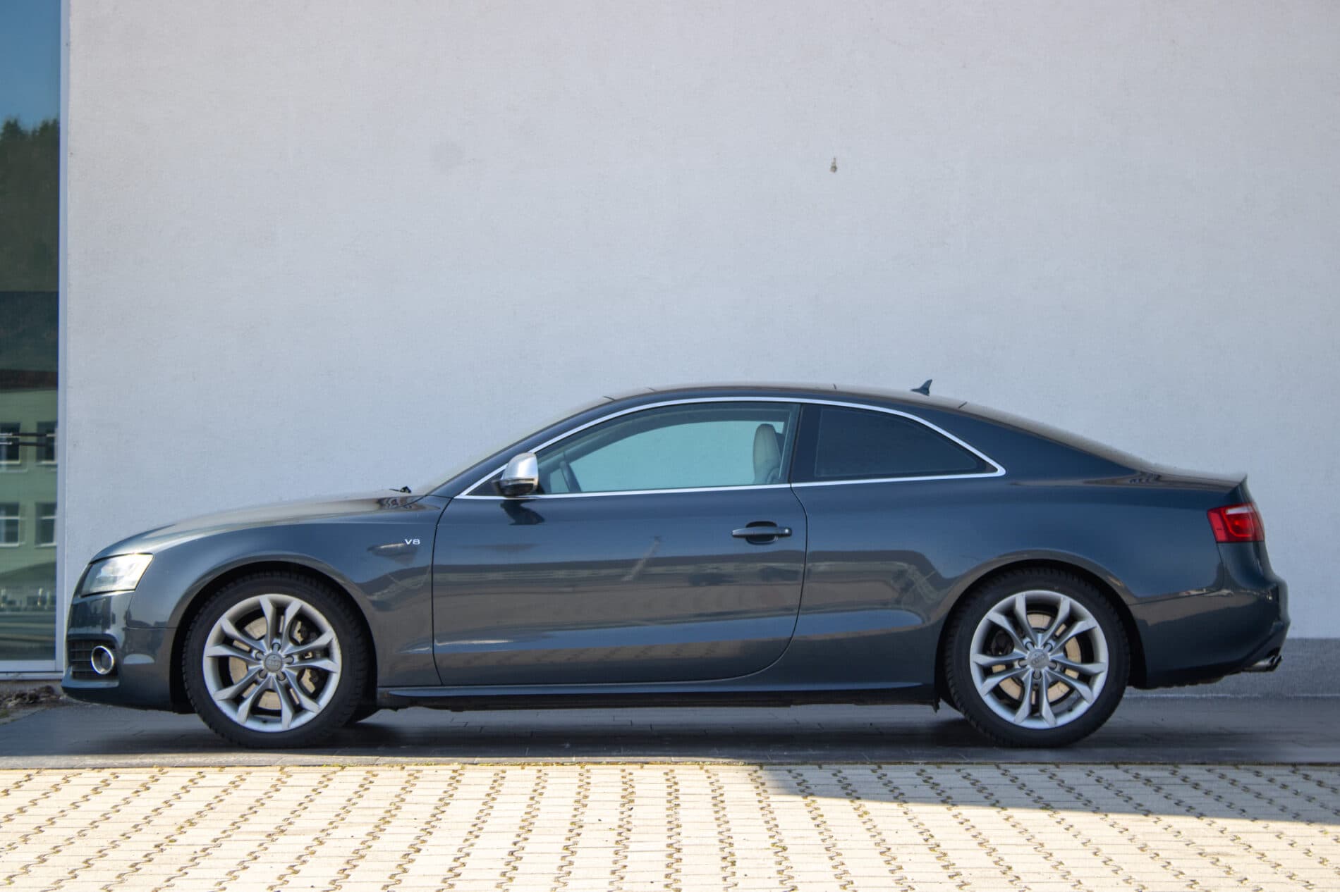2008 AUDI S5, sivá kupé, 153 084 km