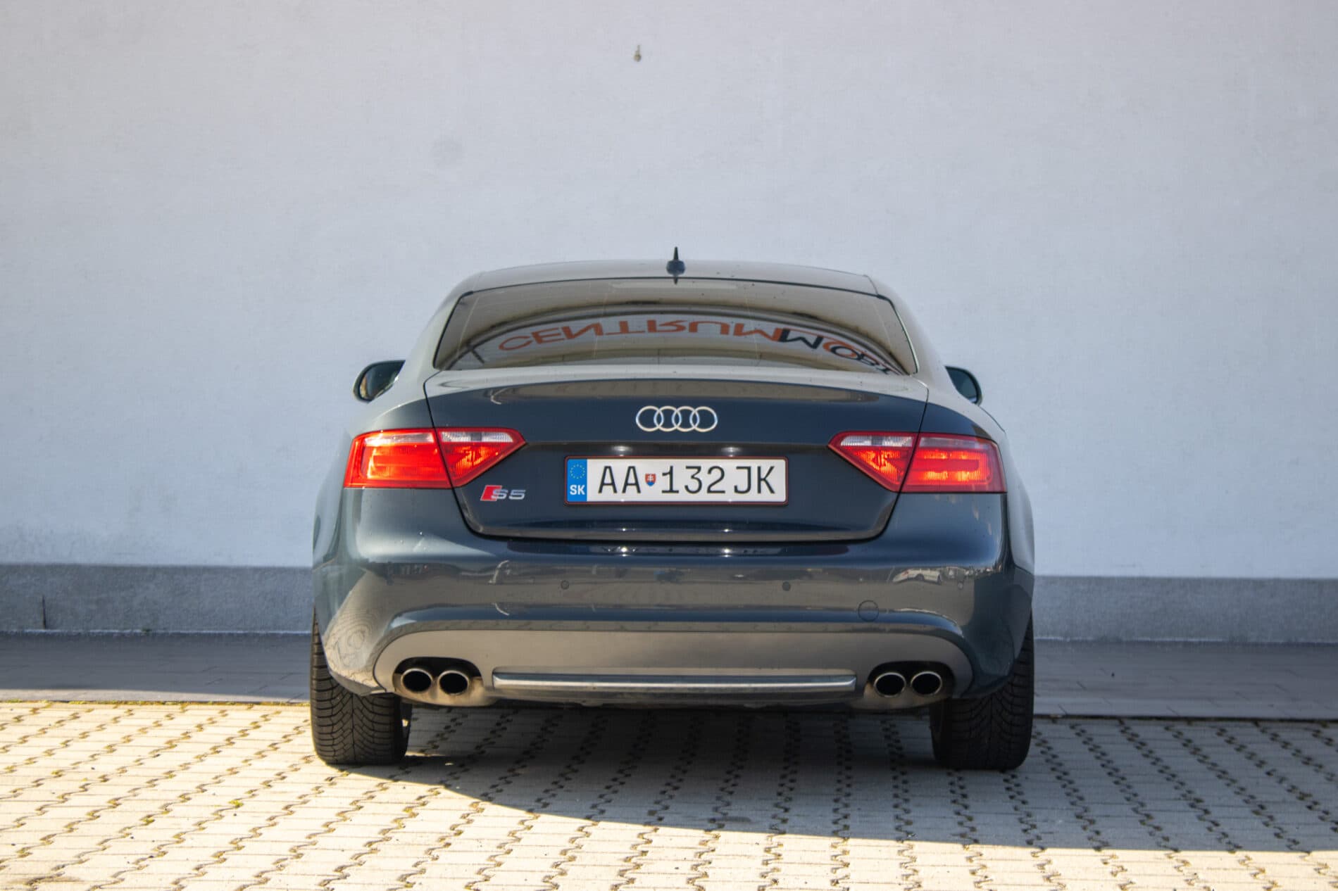 2008 AUDI S5, sivá kupé, 153 084 km