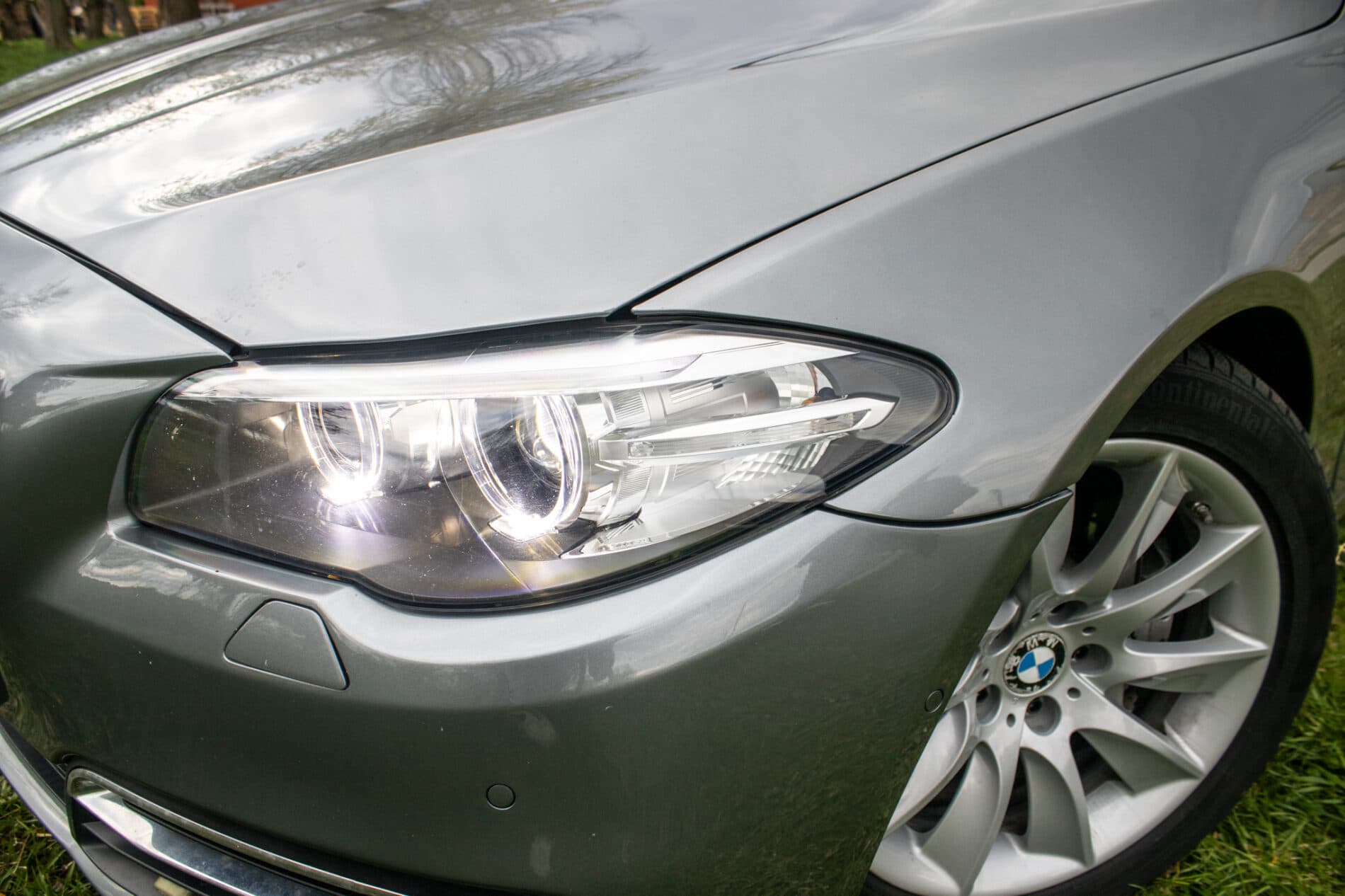 2014 BMW 530d, sivá kombi, 346 510 km