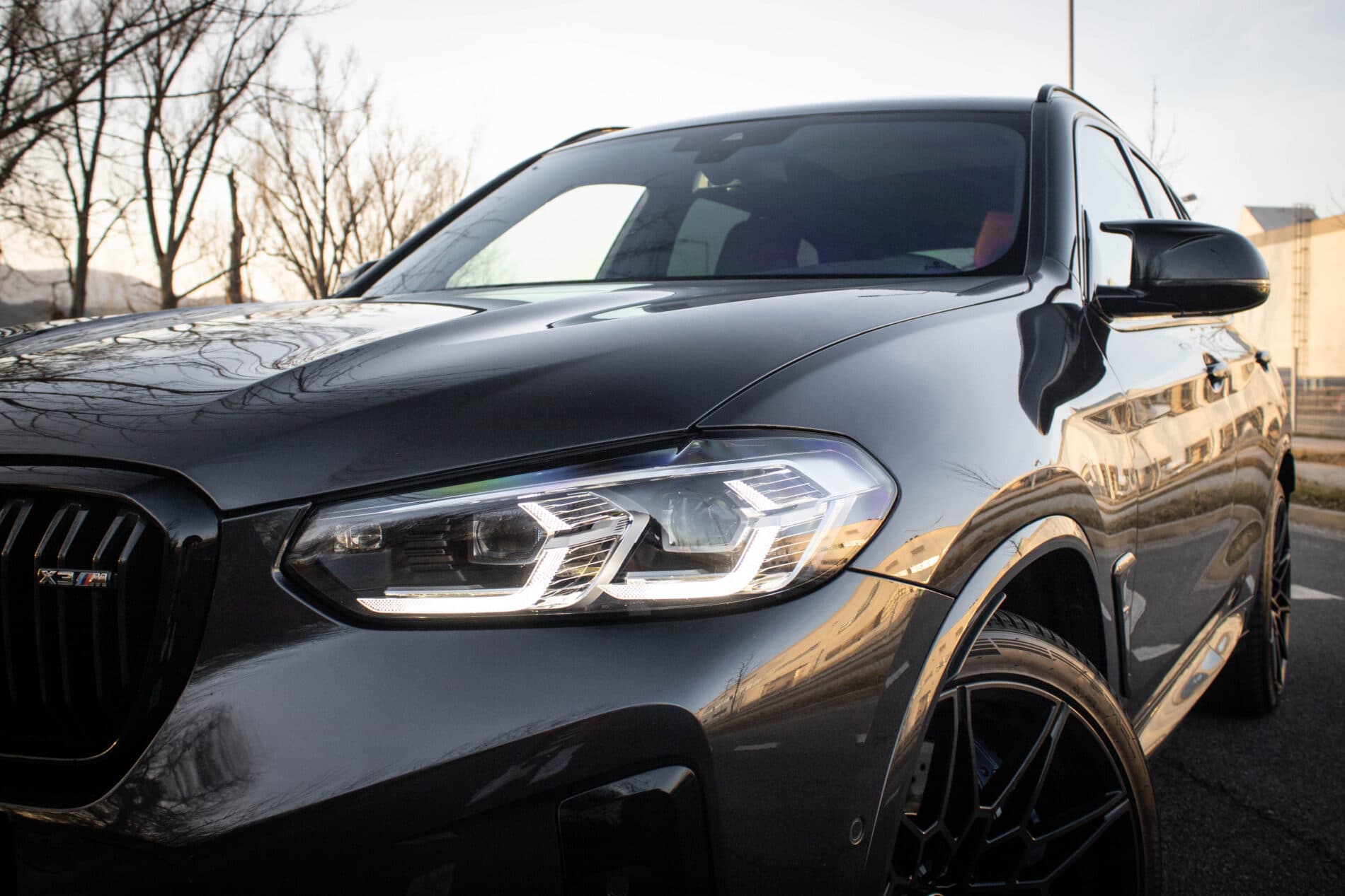 2022 BMW X3 M, sivá suv, 64 066 km