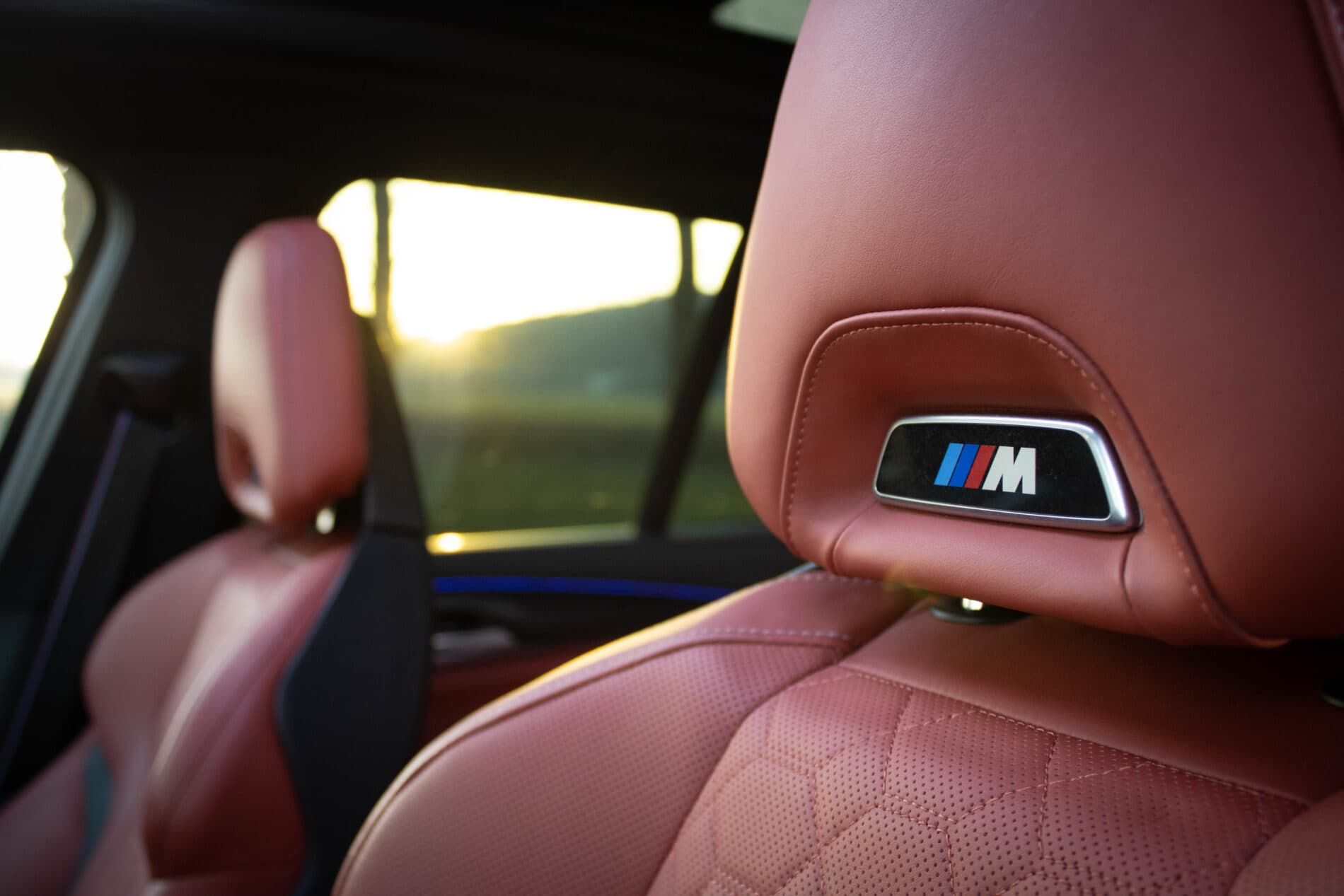 2022 BMW X3 M, sivá suv, 64 066 km