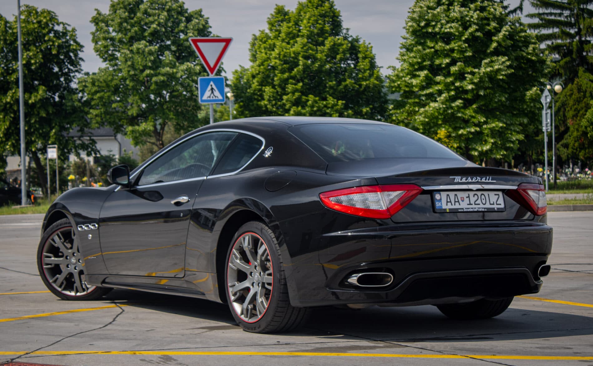 2008 Maserati GranTurismo, čierna kupé, 51 007 km