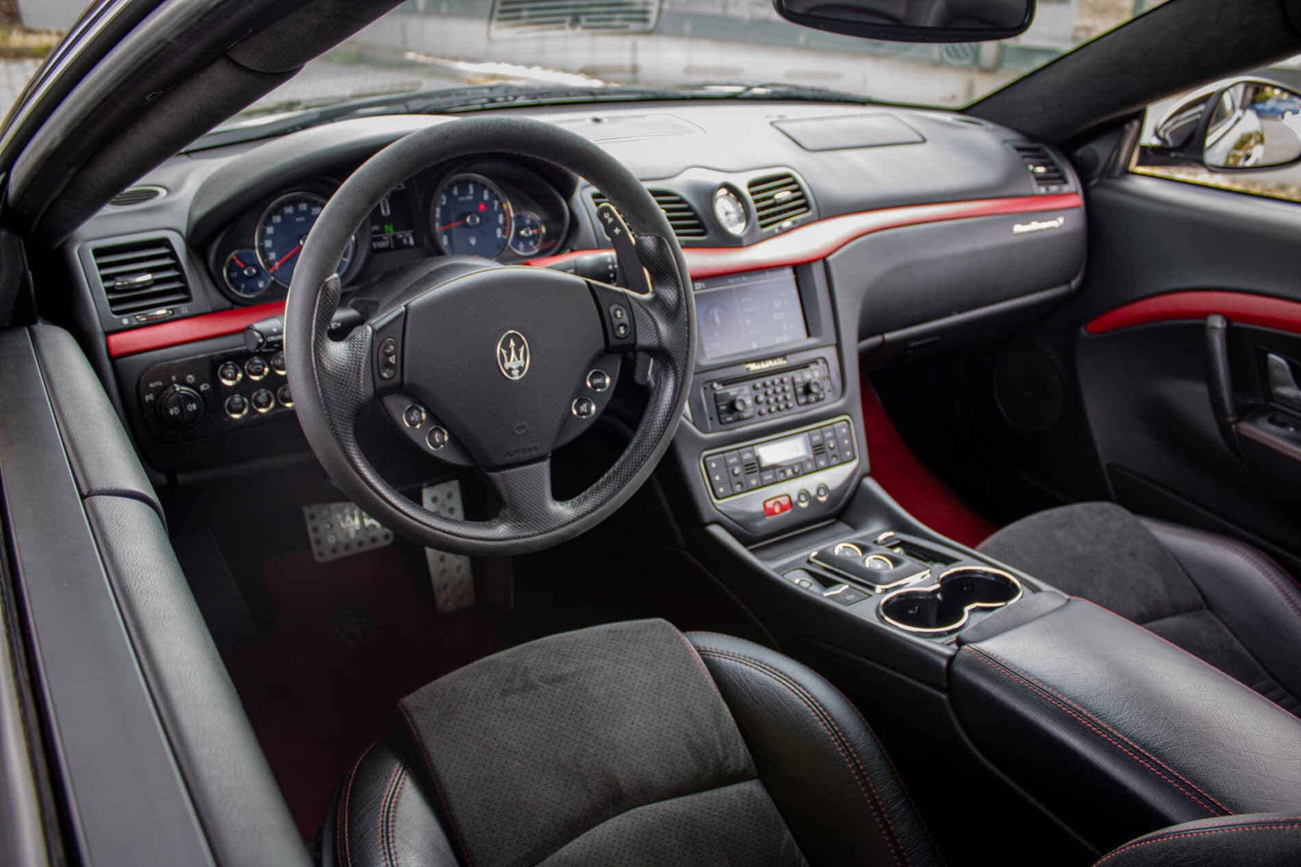 2008 Maserati GranTurismo, čierna kupé, 51 007 km