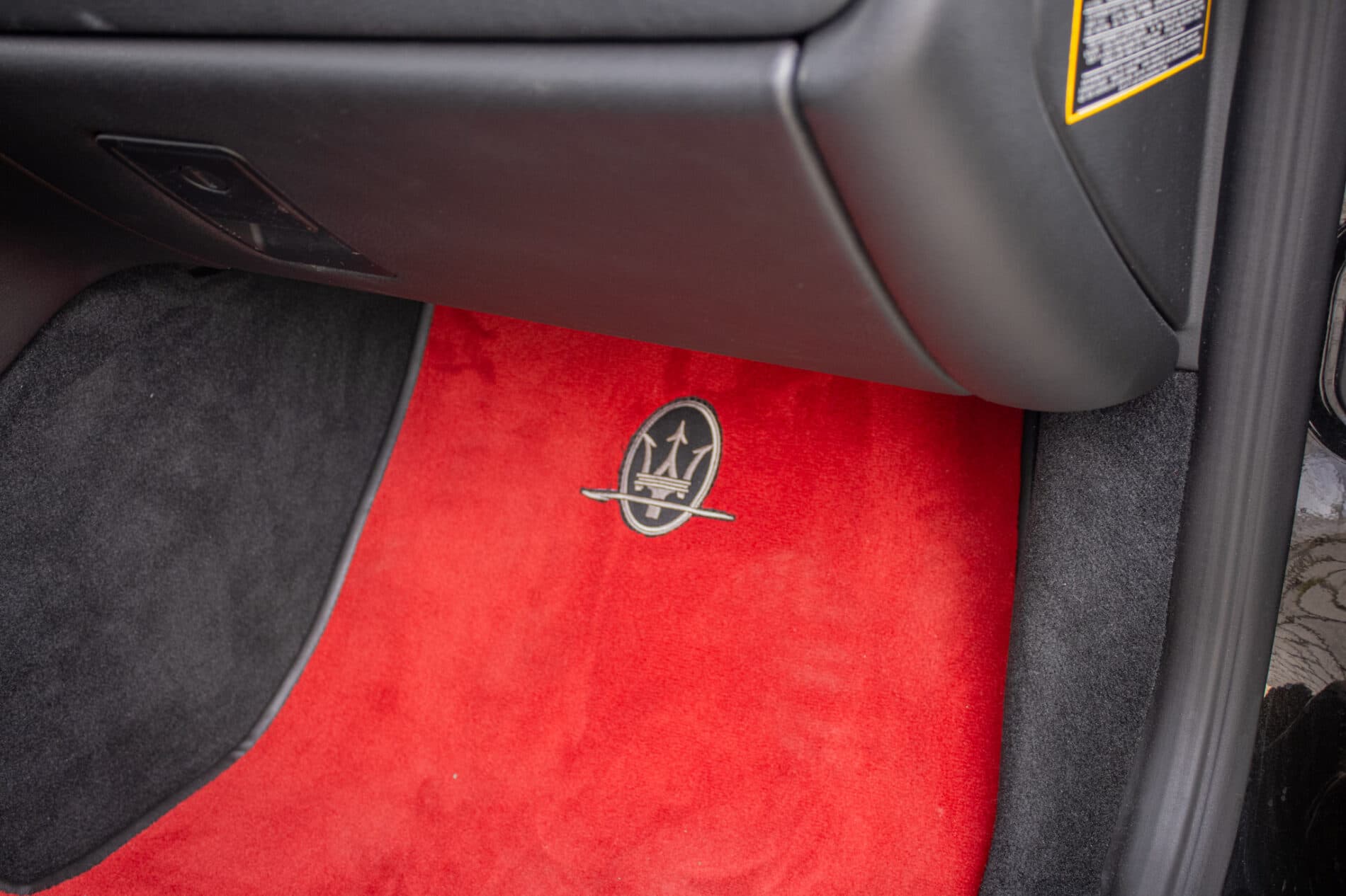 2008 Maserati GranTurismo, čierna kupé, 51 007 km
