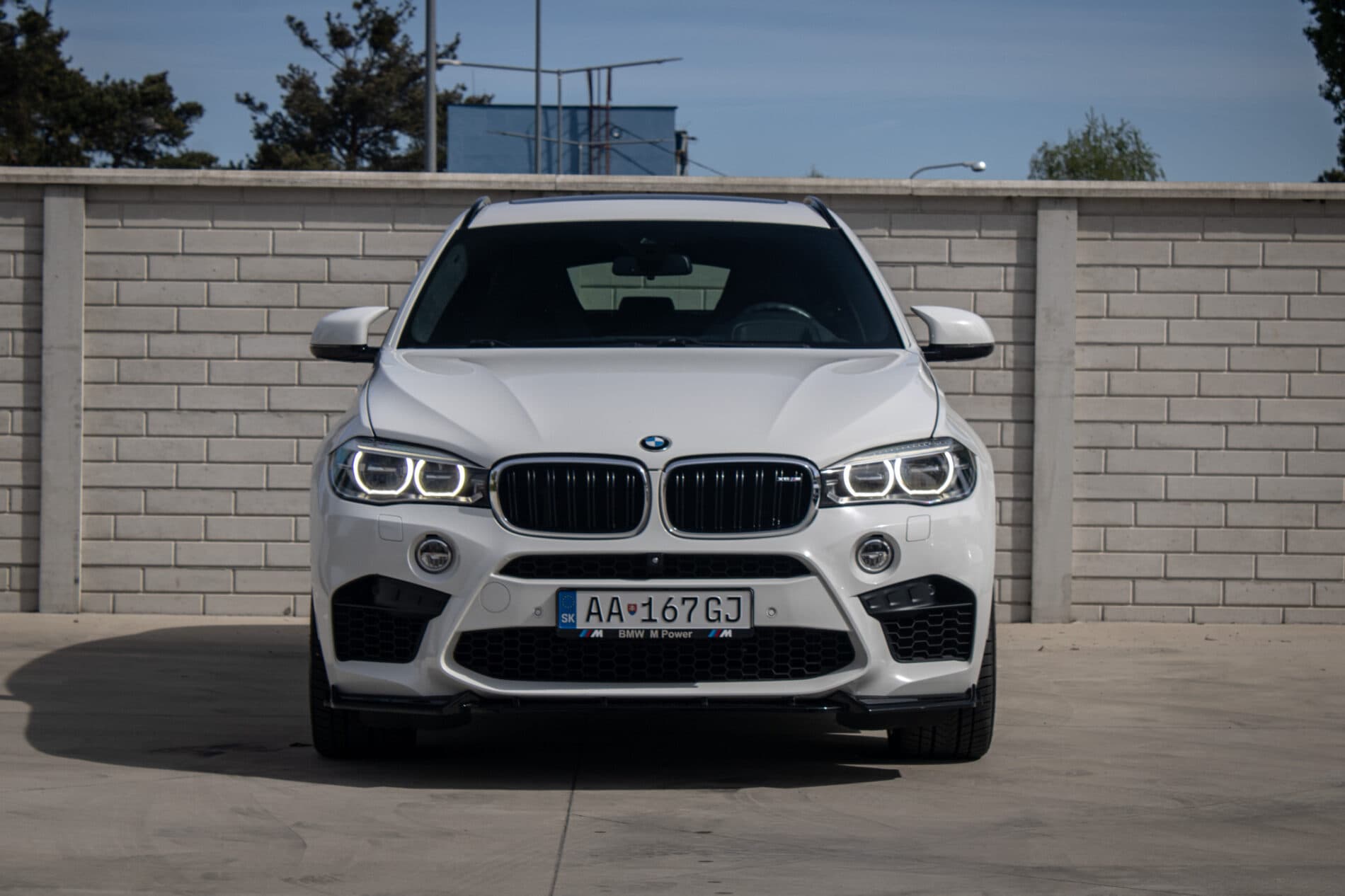2016 BMW X6 M, biela suv, 227 553 km
