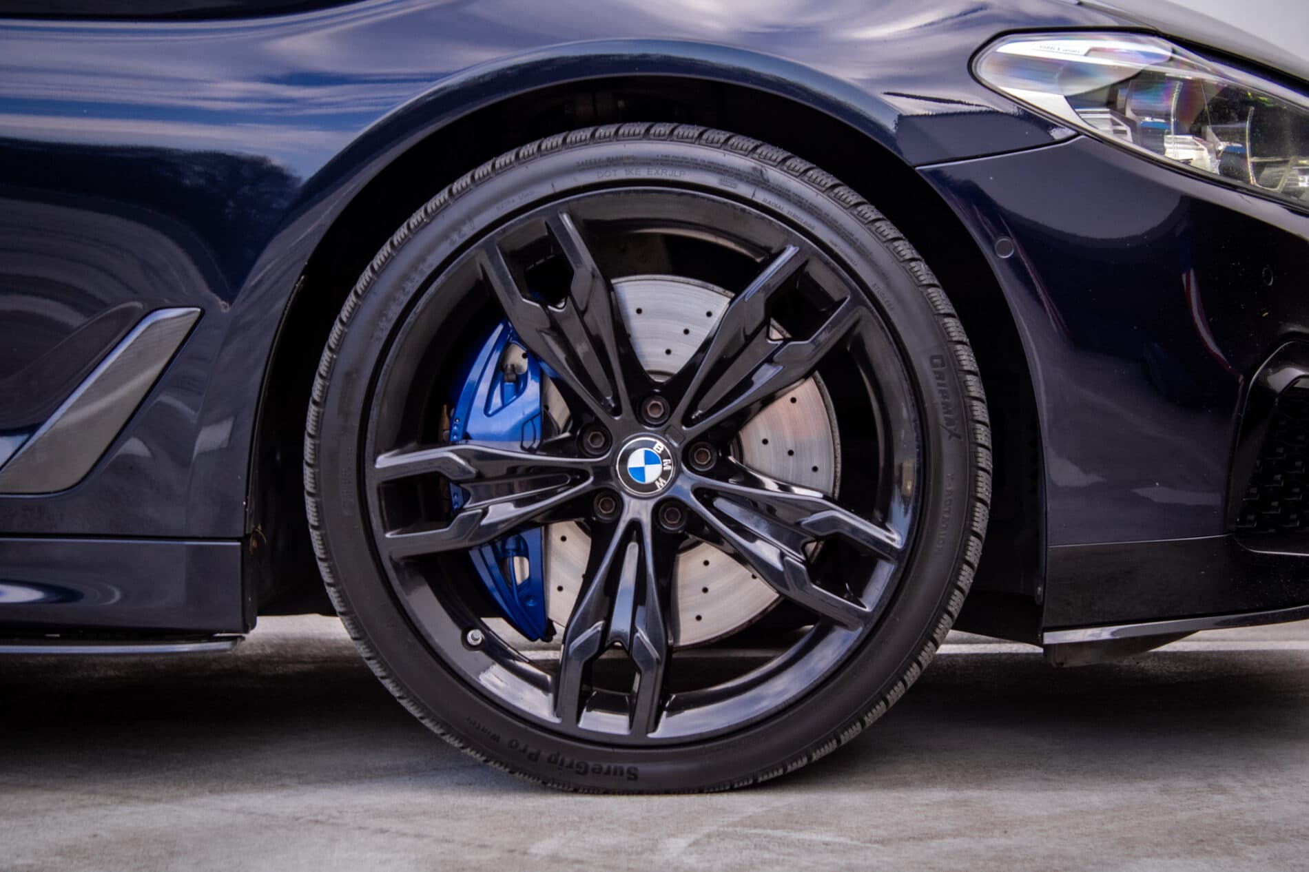 2019 BMW M550d, čierna sedan, 239 000 km