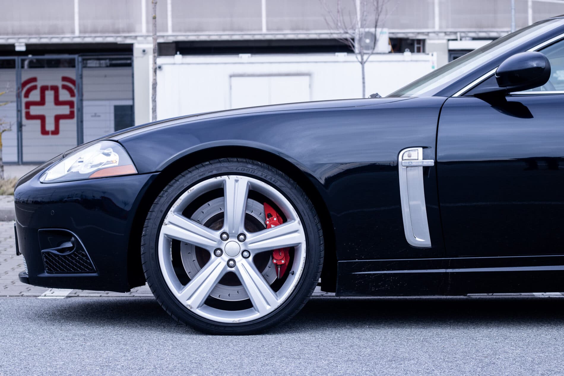 2007 Jaguar XKR, čierna kupé, 178 476 km