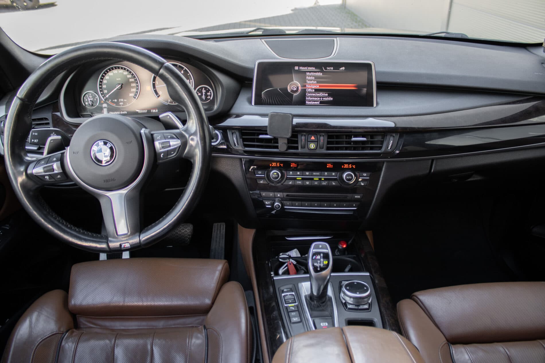 2014 BMW X5 M50d, hnedá suv, 221 000 km
