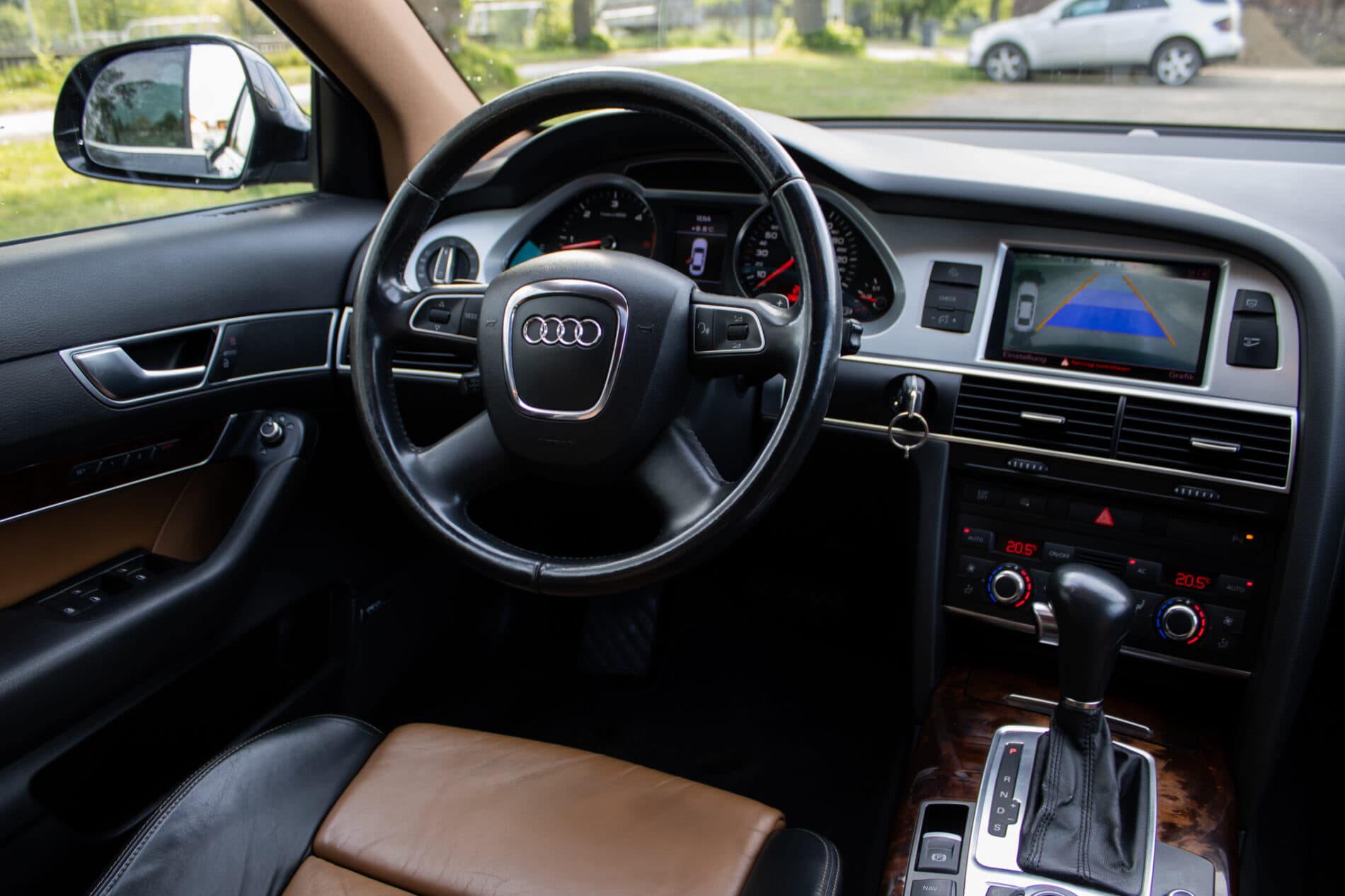 2009 AUDI A6, čierna sedan, 268 281 km