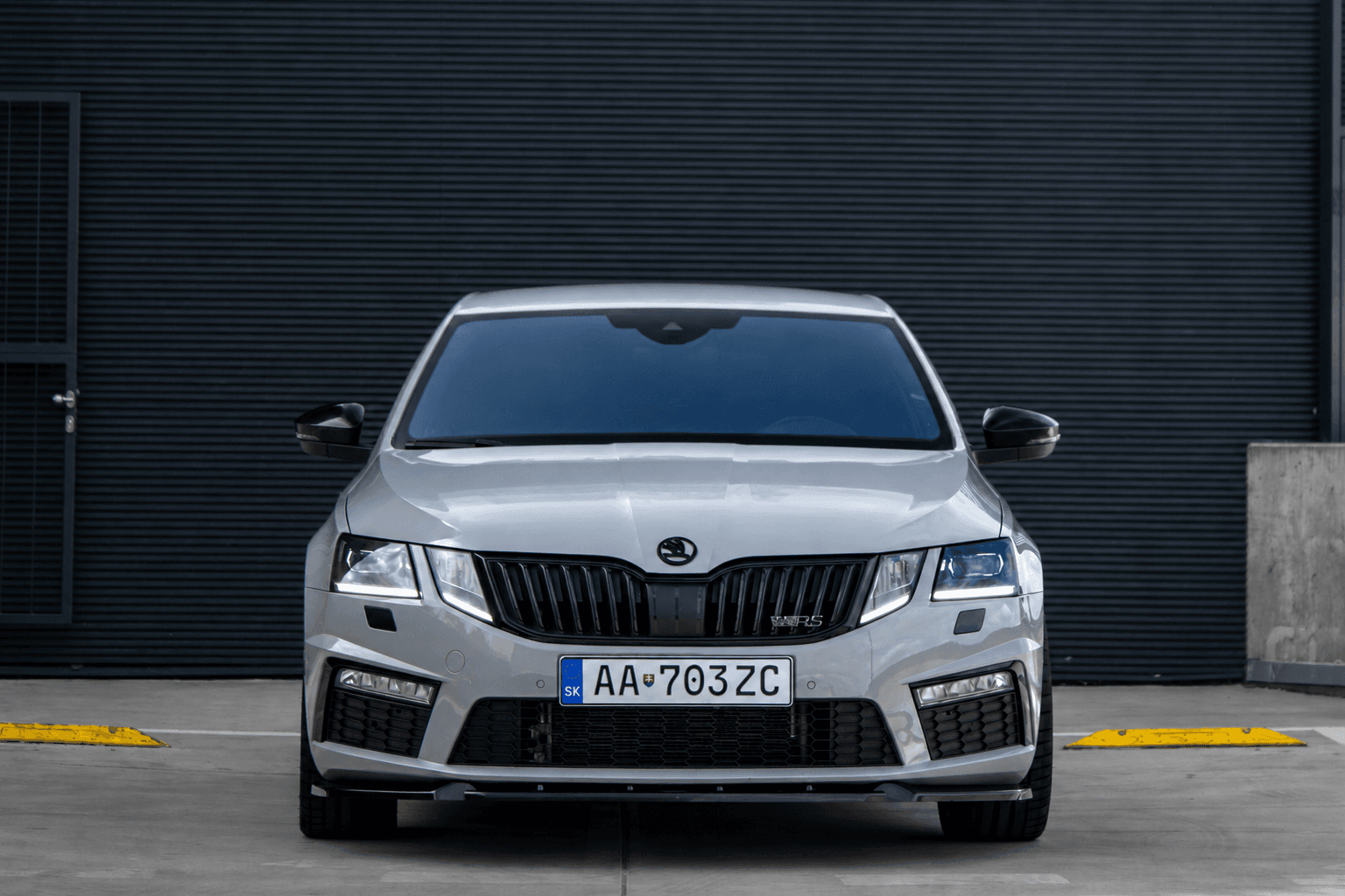 2018 Skoda Octavia RS, sivá, 83 724 km