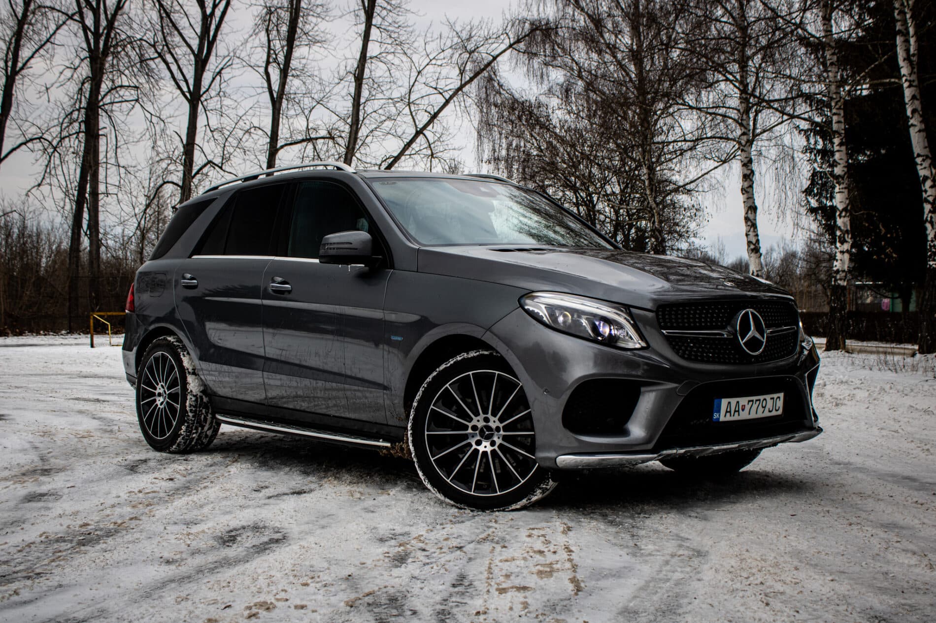 2018 Mercedes-Benz GLE 500e, sivá kombi, 71 352 km
