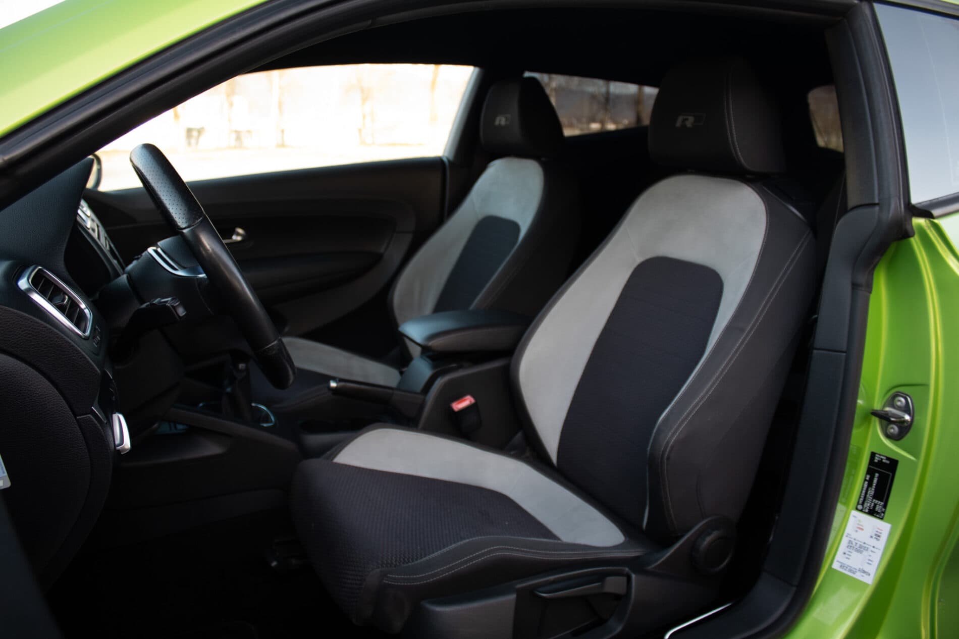 2010 Volkswagen Scirocco, zelená kupé, 144 946 km