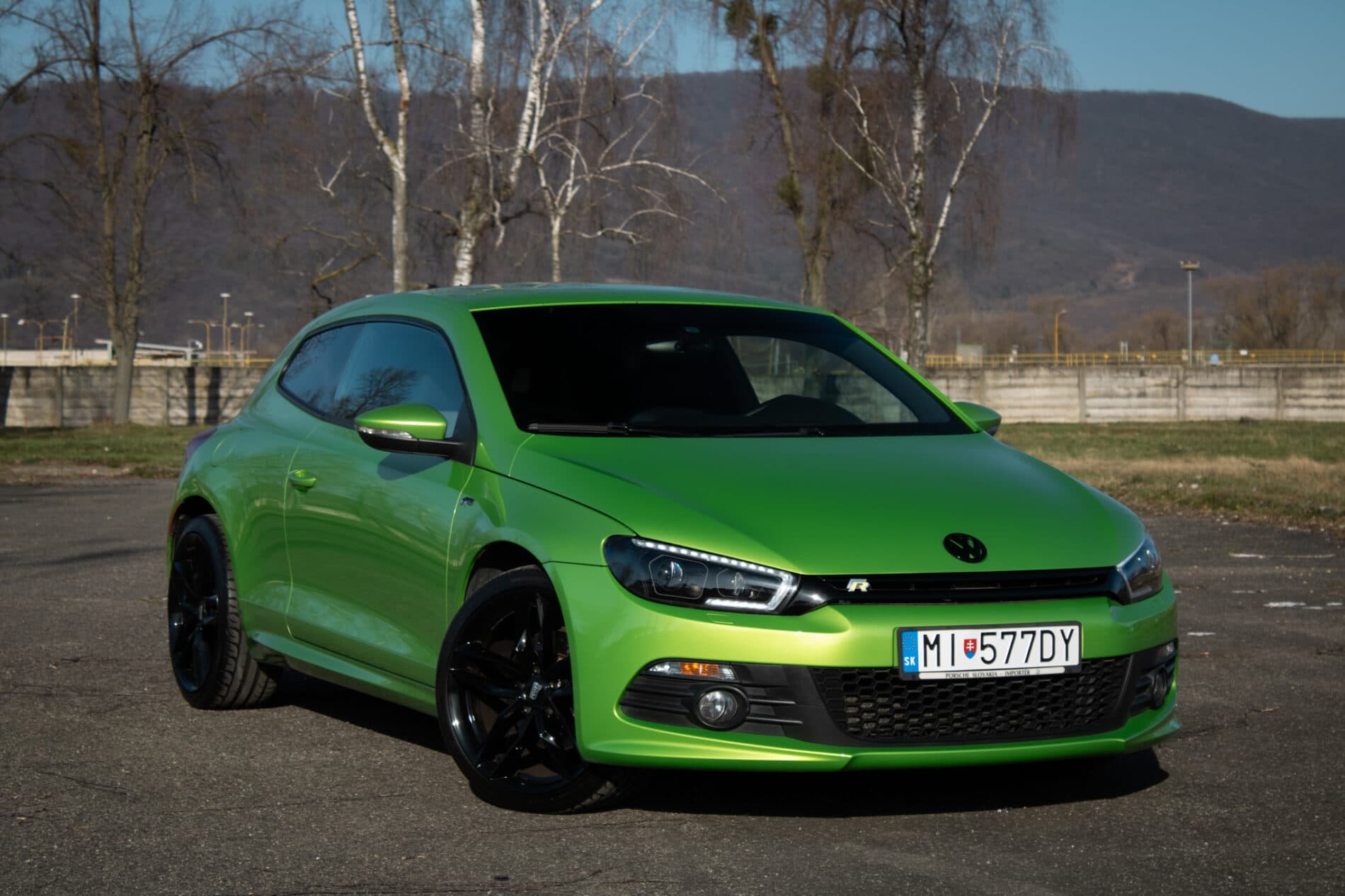 2010 Volkswagen Scirocco, zelená kupé, 144 946 km
