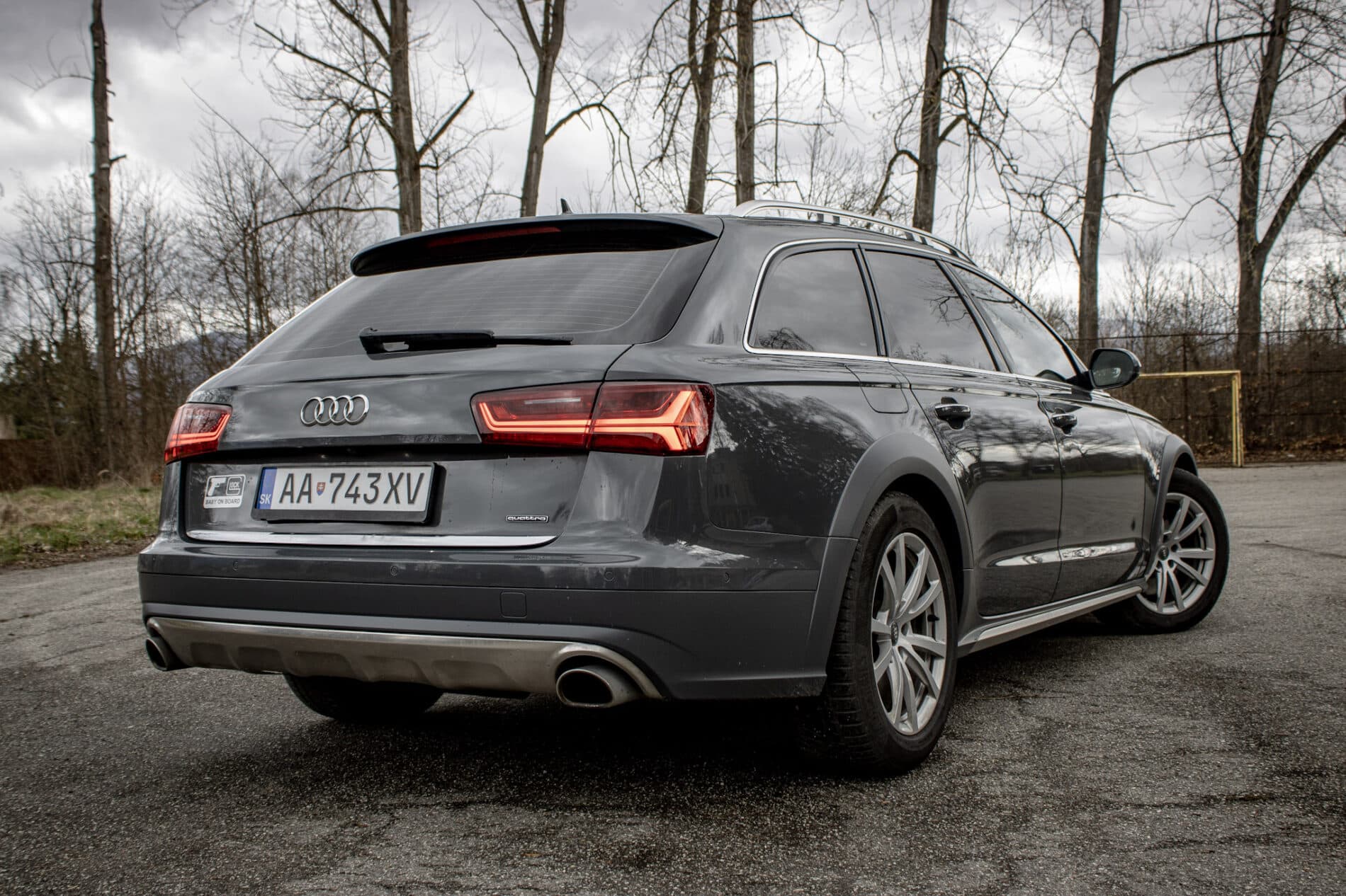2018 AUDI A6, sivá kombi, 230 389 km