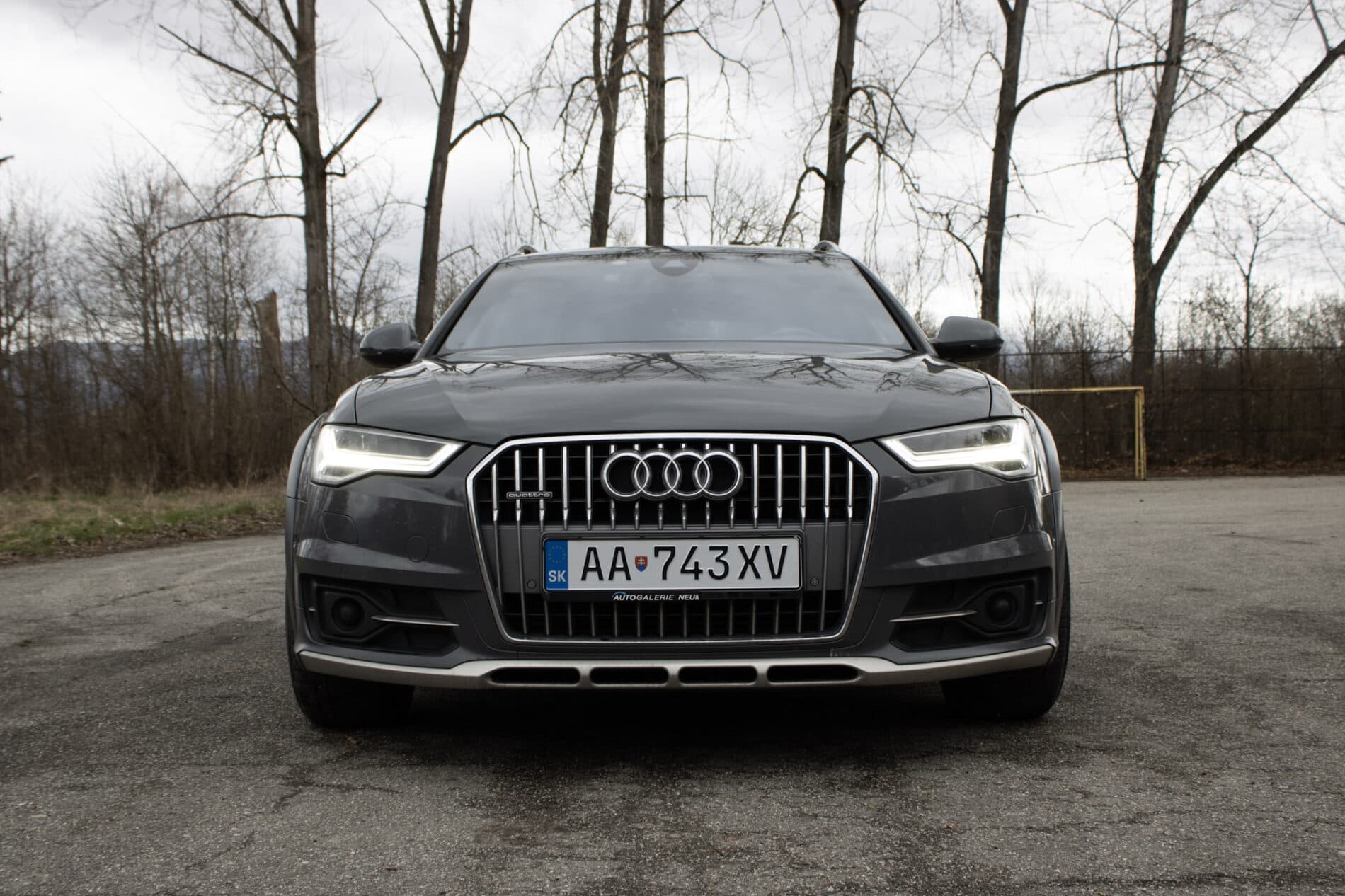 2018 AUDI A6, sivá kombi, 230 389 km