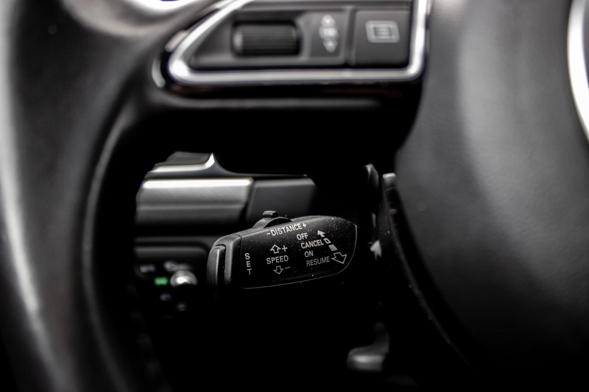 2018 AUDI A6, sivá kombi, 230 389 km