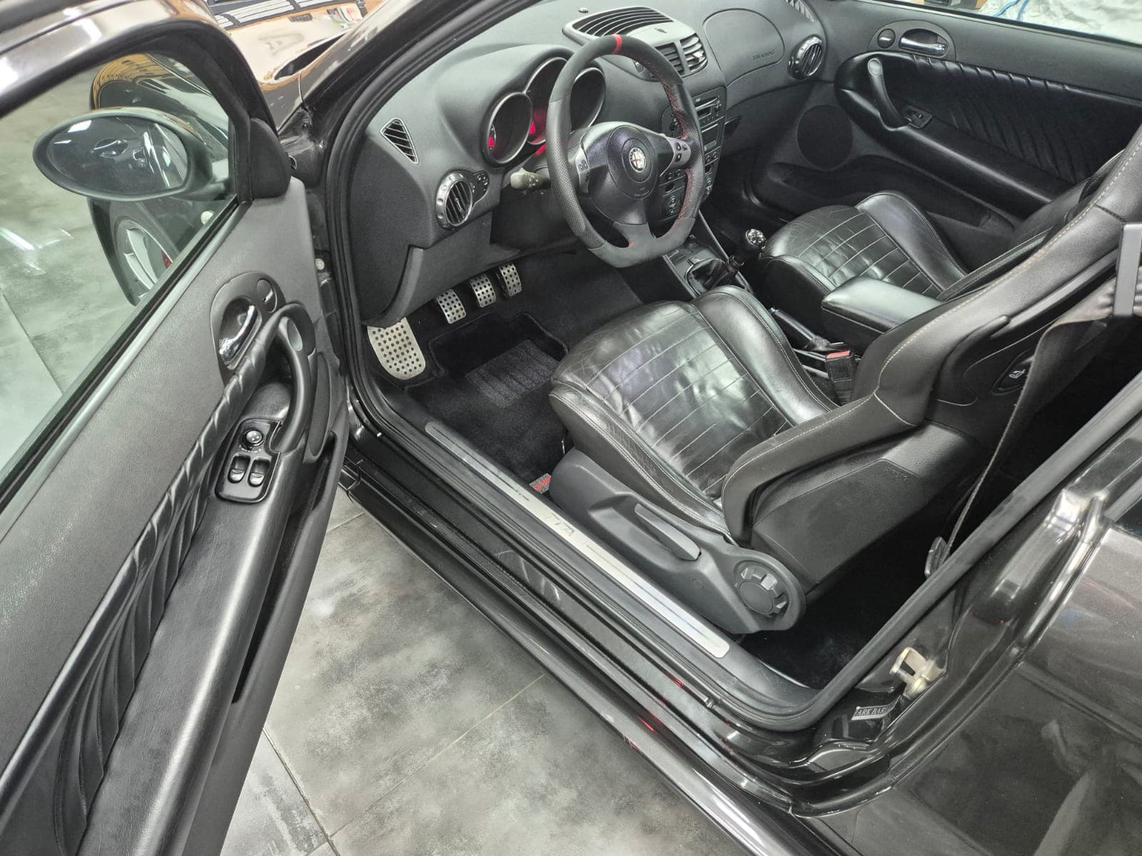 2003 Alfa Romeo 147GTA